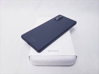 Xperia5 V （8GB/256GB） ブラック /XQ-DE44 【国内版 SIMFREE】 ★中古品★ 各サイトで併売につき売切れのさいはご容赦願います。