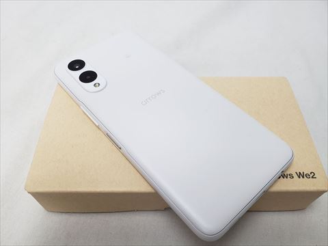 A402FC ミストホワイト /arrows We2 【softbank SIMFREE】 各サイトで併売につき売切れのさいはご容赦願います。