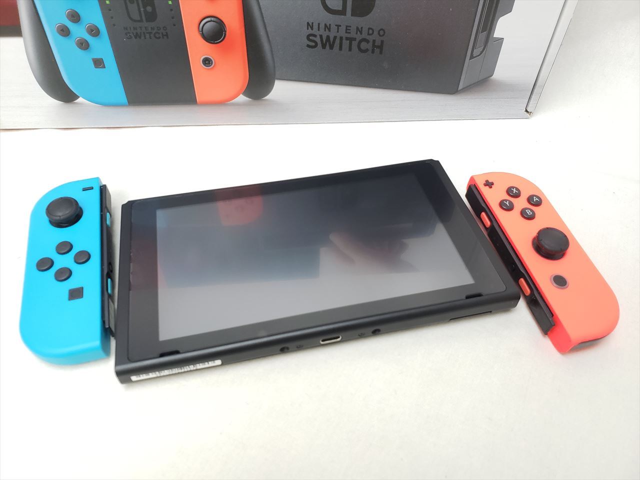 Nintendo Switch Joy-Con(L) ネオンブルー/(R) ネオンレッド HAC