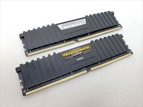 CMK32GX4M2A2666C16 /バルク 各サイトで併売につき売切れのさいはご容赦願います。