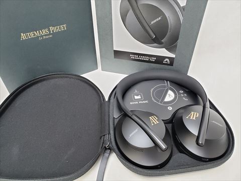 NC700 Noise Cancelling Headphones 700 ブラック 各サイトで併売につき売切れのさいはご容赦願います。