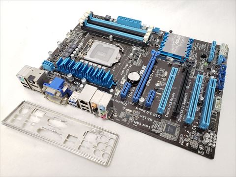 P8H77-V 各サイトで併売につき売切れのさいはご容赦願います。