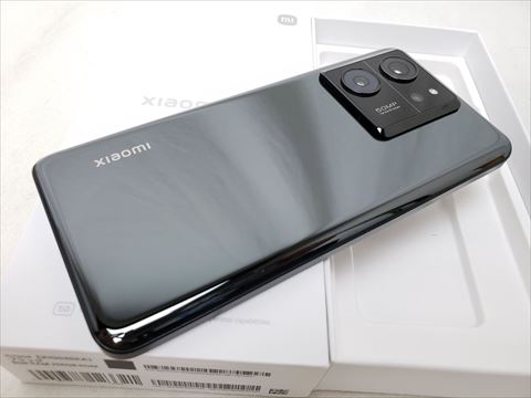 XIG04 ブラック /Xiaomi 13T 【au SIMFREE】 各サイトで併売につき売切れのさいはご容赦願います。