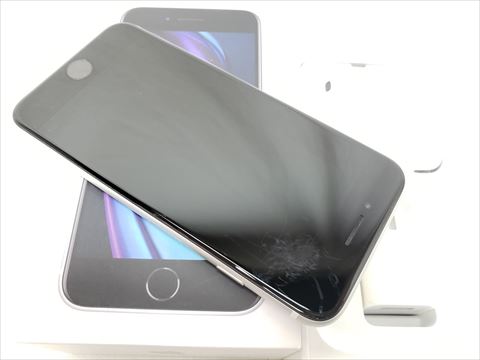 iPhoneSE （第2世代） 64GB ホワイト /MX9T2J/A softbank 【SIMロック解除品】 各サイトで併売につき売切れのさいはご容赦願います。