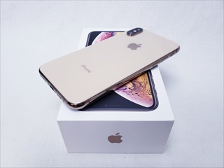 iPhoneXS 256GB ゴールド /MTE22J/A  Softbank 【SIMロック解除品】 各サイトで併売につき売切れのさいはご容赦願います。