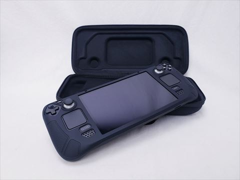 Steam Deck 256GB LCD 各サイトで併売につき売切れのさいはご容赦願います。