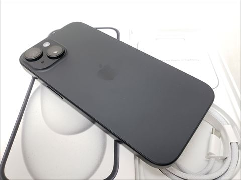 iPhone15 128GB ブラック /MTMH3J/A 【au SIMFREE】 各サイトで併売につき売切れのさいはご容赦願います。