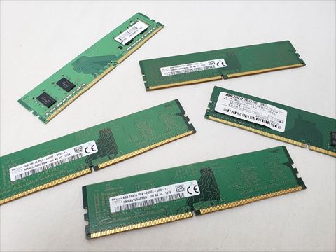 PC4-19200(DDR4 2400) 4GB /バルク 各サイトで併売につき売切れのさいはご容赦願います。