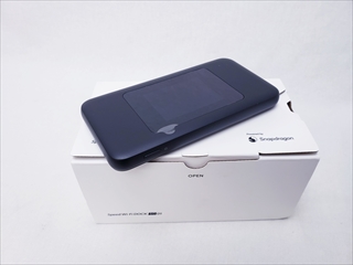 Speed Wi-Fi DOCK 5G 01 【UQ SIMFREE】 各サイトで併売につき売切れのさいはご容赦願います。