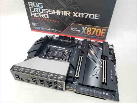 ROG CROSSHAIR X870E HERO 各サイトで併売につき売切れのさいはご容赦願います。