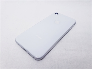 iPhone8 64GB シルバー /MQ792J/A docomo 各サイトで併売につき売切れのさいはご容赦願います。