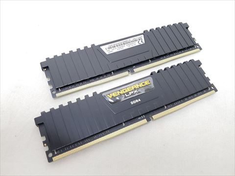 CMK16GX4M2A2666C16 /バルク 各サイトで併売につき売切れのさいはご容赦願います。