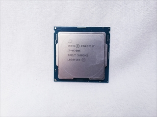Core i7-9700K バルク (3.60GHz/ターボブースト時4.90GHz/8-core 8-thread/Total Cache 12MB/TDP95W/UHD Graphics 630) 各サイトで併売につき売切れのさいはご容赦願います。