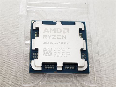 Ryzen7 9700X バルク (8C/16T、3.8GHz(最大5.5)、65W、L2+L3 Cache 40MB、Radeon Graphics ) 各サイトで併売につき売切れのさいはご容赦願います。