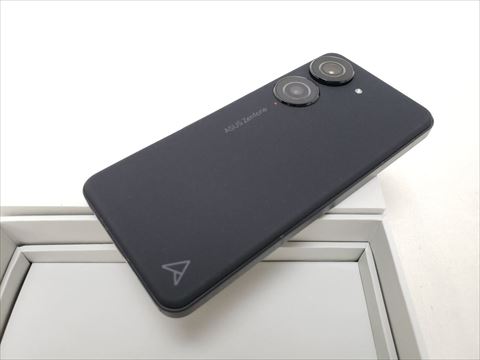 Zenfone10 16GB/512GB ミッドナイトブラック /ZF10-BK16S512 【国内版 SIMFREE】 各サイトで併売につき売切れのさいはご容赦願います。