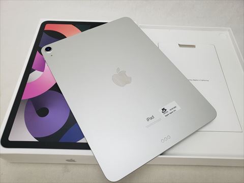 iPad Air（第4世代/2020） Wi-Fi 64GB シルバー /MYFN2J/A 各サイトで併売につき売切れのさいはご容赦願います。