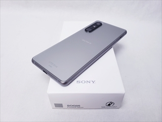 SOG05 フロストシルバー /Xperia 5 III 【au SIMFREE】 各サイトで併売につき売切れのさいはご容赦願います。