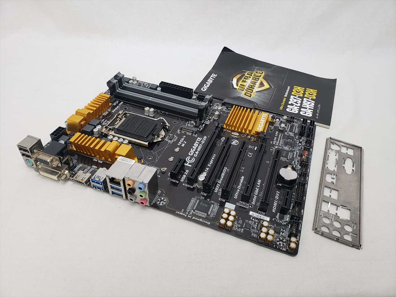 H97-D3H/CPU i5 4590/メモリ16GB/SSD128GB/HDD1TB