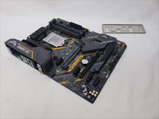 TUF Z390-PLUS GAMING 各サイトで併売につき売切れのさいはご容赦願います。