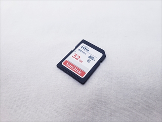 SDSDUNC-032G 各サイトで併売につき売切れのさいはご容赦願います。