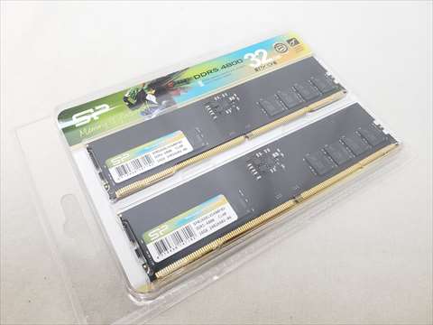 SP032GBLVU480F22 各サイトで併売につき売切れのさいはご容赦願います。