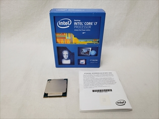 Core i7-5820K BOX (3.30GHz/ターボブースト時3.60GHz/6-core 12-thread/L2 256KBx6/L3 15MB/TDP140W) 各サイトで併売につき売切れのさいはご容赦願います。