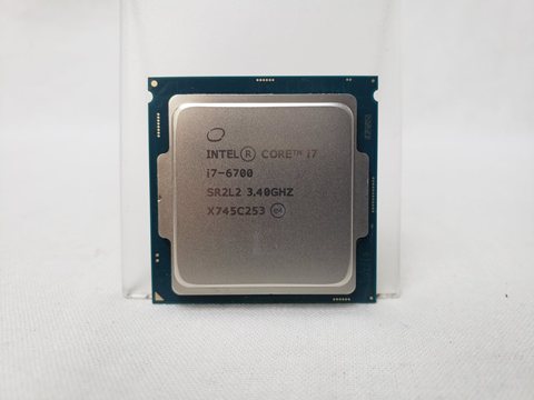 Core i7-6700 バルク (3.40GHz/ターボブースト時4.00GHz/4-core 8-thread/Total Cache 8MB/TDP65W/HD Graphics 530) 各サイトで併売につき売切れのさいはご容赦願います。