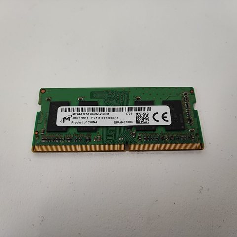 PC4-19200(DDR4 2400) 260Pin S.O.DIMM 4GB 各サイトで併売につき売切れのさいはご容赦願います。