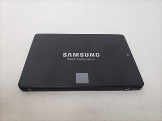 860 EVO MZ-76E500B/IT 各サイトで併売につき売切れのさいはご容赦願います。