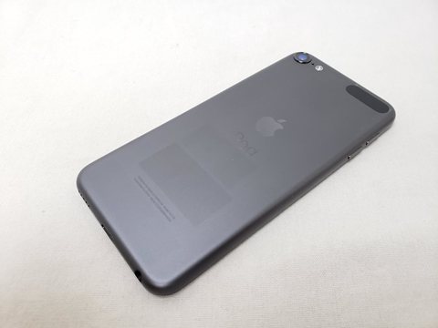 iPod touch 32GB スペースグレイ MVHW2J/A （2019/第7世代） 各サイトで併売につき売切れのさいはご容赦願います。