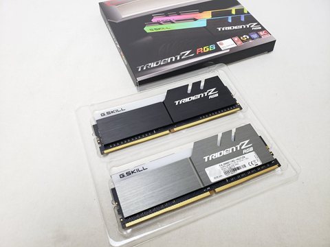 F4-2666C18D-16GTZR 各サイトで併売につき売切れのさいはご容赦願います。