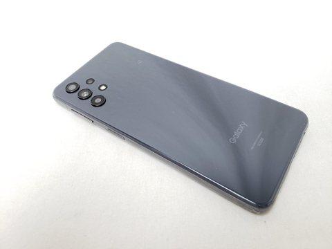 SCG08 オーサムブラック /Galaxy A32 5G 【SIMロック解除品】 各サイトで併売につき売切れのさいはご容赦願います。