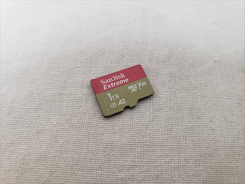 microSDXC カード 1TB Extreme 各サイトで併売につき売切れのさいはご容赦願います。