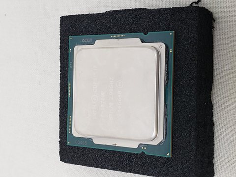 Core i7-10700F バルク (2.9GHz/Turbo Boost 4.7GHz/MAX 4.8GHz/8-core 16-thread/Total Cache 16MB/TDP65W) 各サイトで併売につき売切れのさいはご容赦願います。