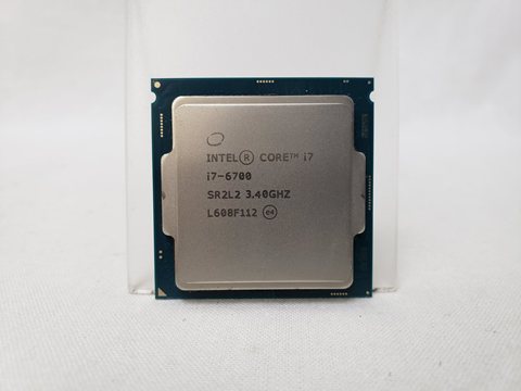 Core i7-6700 バルク (3.40GHz/ターボブースト時4.00GHz/4-core 8-thread/Total Cache 8MB/TDP65W/HD Graphics 530) 各サイトで併売につき売切れのさいはご容赦願います。