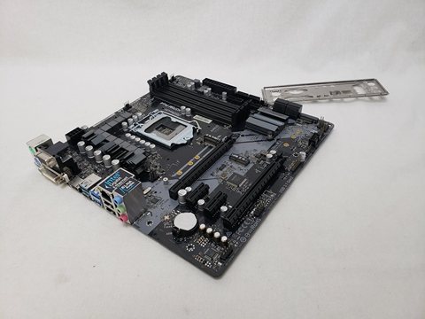 H370M Pro4 各サイトで併売につき売切れのさいはご容赦願います。