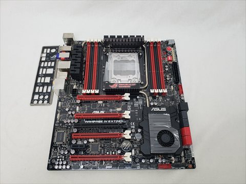RAMPAGE IV EXTREME 各サイトで併売につき売切れのさいはご容赦願います。