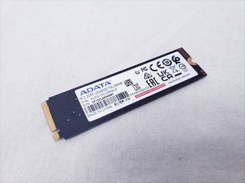 LEGEND 700 ALEG-700-256GCS 各サイトで併売につき売切れのさいはご容赦願います。