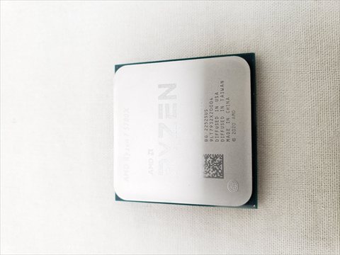 Ryzen 7 5700X バルク (8C/16T、3.4GHz(最大4.6)、65W、L3 Cache 32MB) 各サイトで併売につき売切れのさいはご容赦願います。