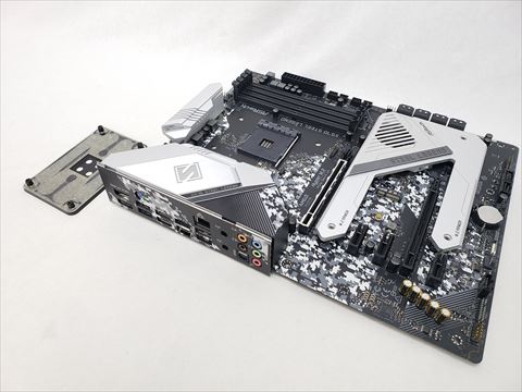 X570 Steel Legend 各サイトで併売につき売切れのさいはご容赦願います。