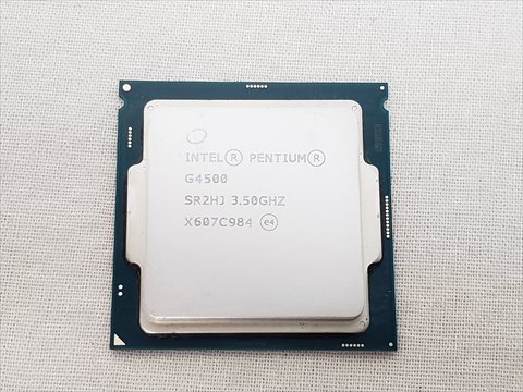 Pentium G4500 バルク (3.50GHz/ターボブーストなし/2-core 2-thread/Total Cache 3MB/TDP51W/HD Graphics 530) 各サイトで併売につき売切れのさいはご容赦願います。