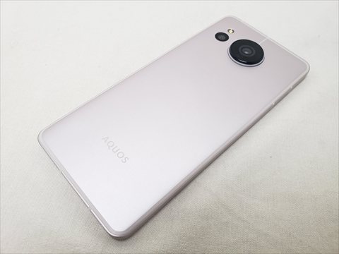 AQUOS sense7 ライトカッパー /SH-M24 【楽天 SIMFREE】 各サイトで併売につき売切れのさいはご容赦願います。