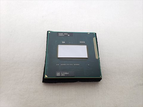 Core i7 2760QM バルク (2.40GHz/TB 3.50GHz/6M/4C 8T/HD3000/45W) 各サイトで併売につき売切れのさいはご容赦願います。