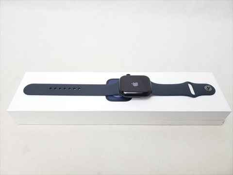 Apple Watch Series8 GPS 45mm ミッドナイトスポーツバンド /MNP13J/A 各サイトで併売につき売切れのさいはご容赦願います。