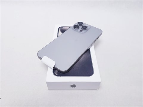 iPhone15 Pro Max 1TB ナチュラルチタニウム /MU713J/A 【docomo SIMFREE】 各サイトで併売につき売切れのさいはご容赦願います。