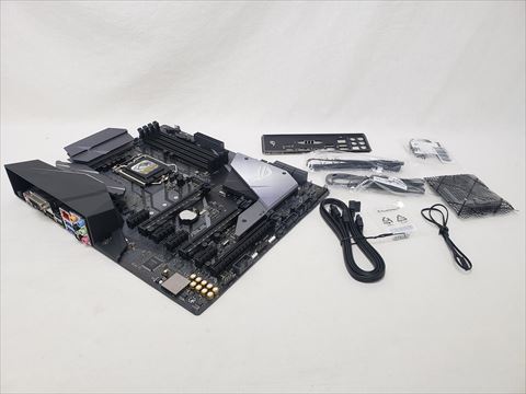 ROG STRIX Z370-F GAMING 各サイトで併売につき売切れのさいはご容赦願います。