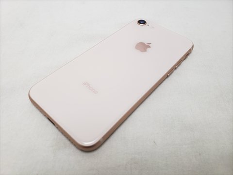 iPhone8 64GB ゴールド　/MQ7A2J/A　【au ロック解除済】 各サイトで併売につき売切れのさいはご容赦願います。