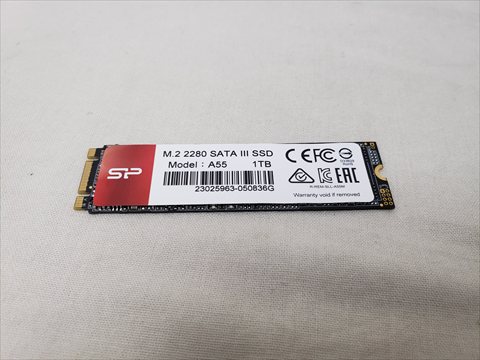 M.2 SATA SSD 1TB 各サイトで併売につき売切れのさいはご容赦願います。