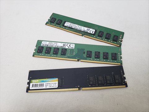 PC4-17000(DDR4 2133) 4GB /バルク 各サイトで併売につき売切れのさいはご容赦願います。