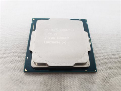 Core i7-8700 バルク (3.20GHz/ターボブースト時4.60GHz/6-core 12-thread/Total Cache 12MB/TDP65W/UHD Graphics 630) 各サイトで併売につき売切れのさいはご容赦願います。
